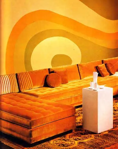 groovy_graphic_design_trends_from_the_1970s_image_7.jpg